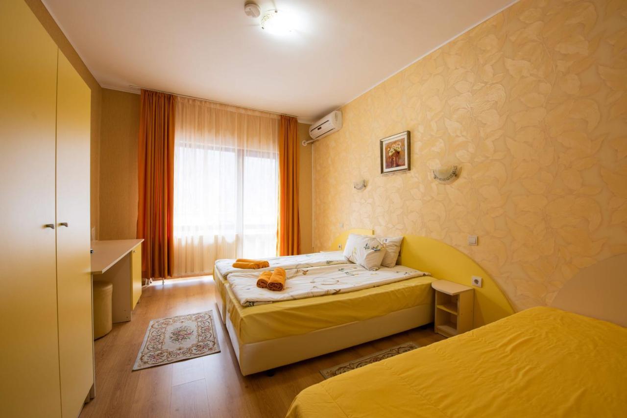 Family Hotel Enica Tetewen Exterior foto